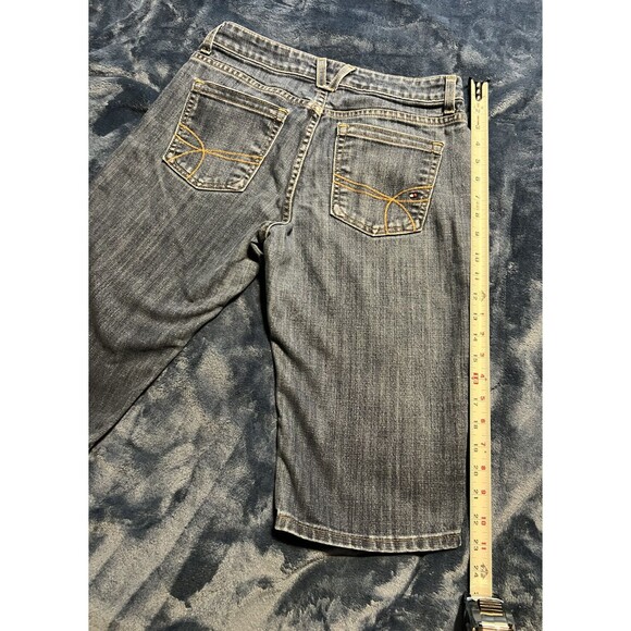 Tommy Hilfiger Capri Jeans Women's Size 4 Light Blue Casual 100% Cotton - Picture 2 of 4